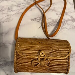 New Elegant Tan Woven Shoulder Bag